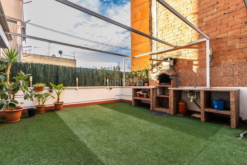 Foto b493bbdb-a5d3-4ef6-864d-d8f8096bfa83. Pis amb aparcament a Llefià Badalona