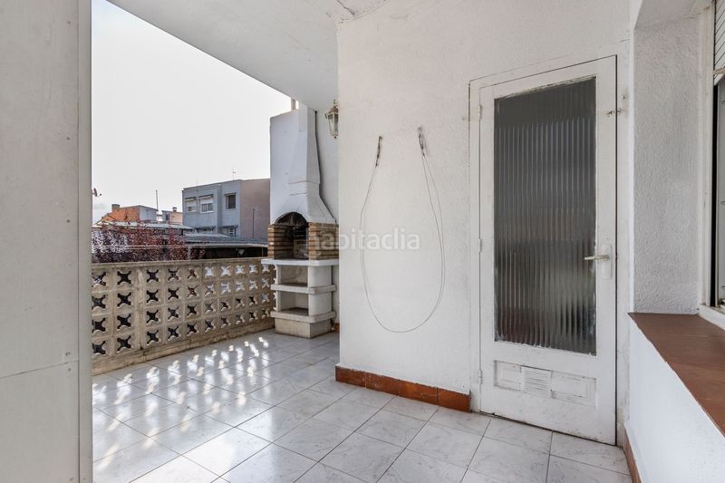 Foto 2f298e61-a1ab-4a3e-b48f-43fd7fb3e5e3. Xalet amb aparcament a Gràcia Sabadell