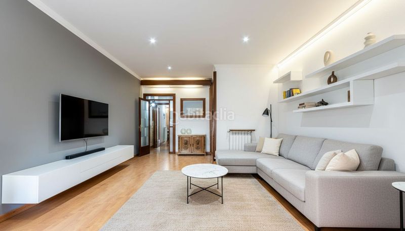 Foto 300c164c-a5f4-48d3-9eb9-ef41cb11e0b8. Xalet amb aparcament a Gràcia Sabadell