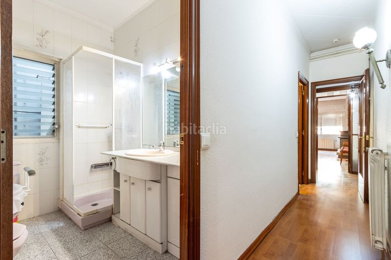 Foto 966531df-7f66-460e-b016-f55a4a0f56c7. Xalet amb aparcament a Gràcia Sabadell