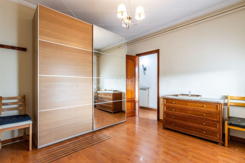 Foto a8612009-1be0-4c04-9c03-379e1912fa86. Xalet amb aparcament a Gràcia Sabadell