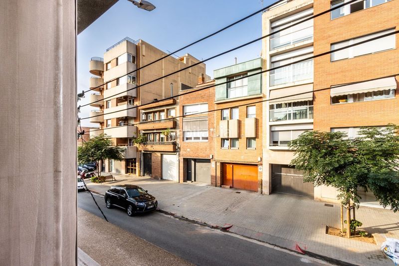 Foto ac995423-d402-4bf4-892c-f8a5eb24a755. Xalet amb aparcament a Gràcia Sabadell