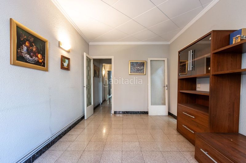 Foto b7946cd5-1161-4eca-8f48-d3f306fa4115. Xalet amb aparcament a Gràcia Sabadell