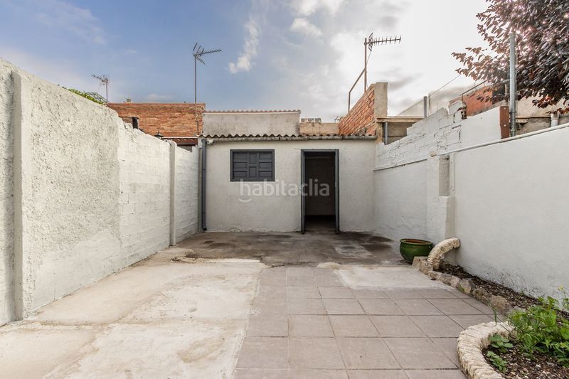 Foto b8114412-62be-4faa-9a2a-8b463f936ff5. Xalet amb aparcament a Gràcia Sabadell