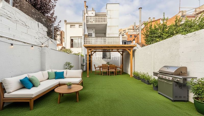 Foto c423aa2e-58e6-47d9-aef1-55c62197cddd. Xalet amb aparcament a Gràcia Sabadell