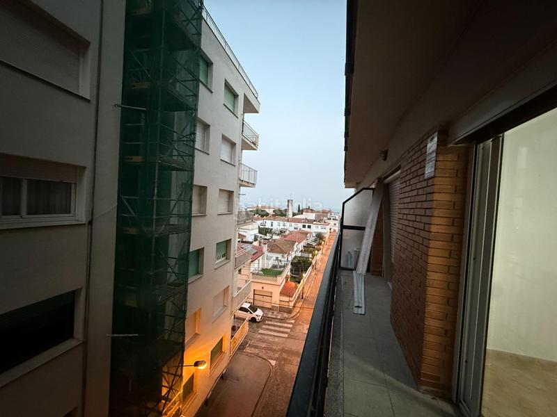 Foto 3f4abeac-16be-4192-a5bf-a9910001facc. Piso en Els Pins Blanes