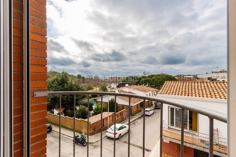 Foto d73f6d53-ab5b-4069-bf9d-b26615c02281. Casa adossada amb calefacció aparcament a Eixample - Can Bogunyà Castellar del Vallès
