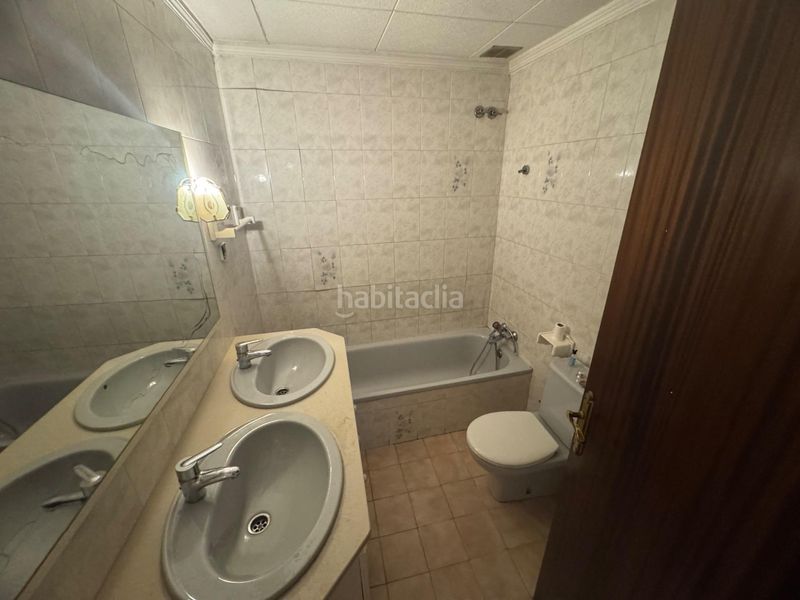 Foto 837686f9-7d2d-4374-81f7-e46c86137437. Edificio  en ca noriac, oportunidad de inversión en Sabadell