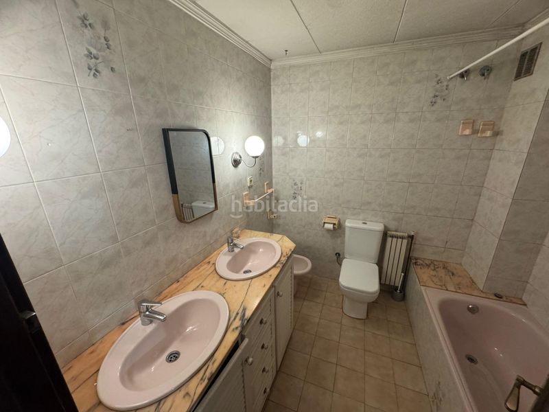 Foto d889a622-92d0-447c-98d7-e5048e4ee061. Edificio  en ca noriac, oportunidad de inversión en Sabadell