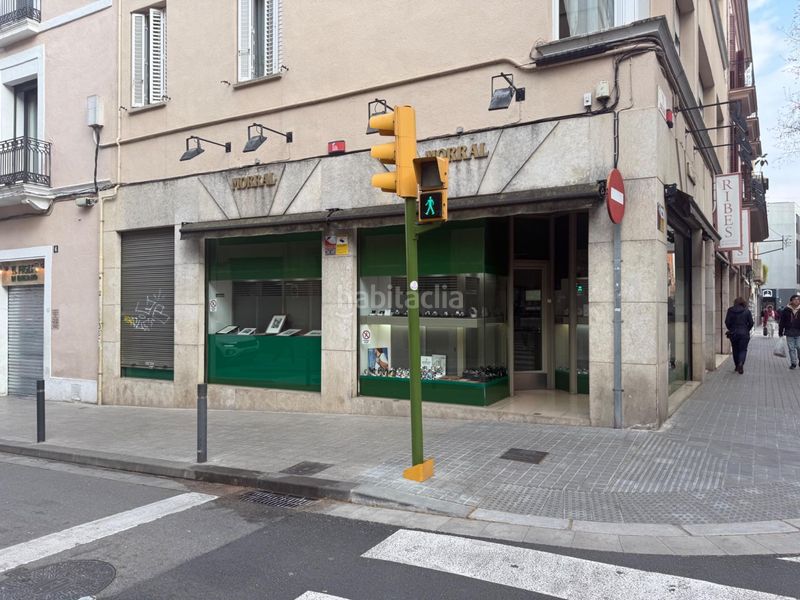 Foto 49ca9f98-db70-4c0d-9d27-c78abb9ceedd. Lloguer local comercial a Centre Sabadell