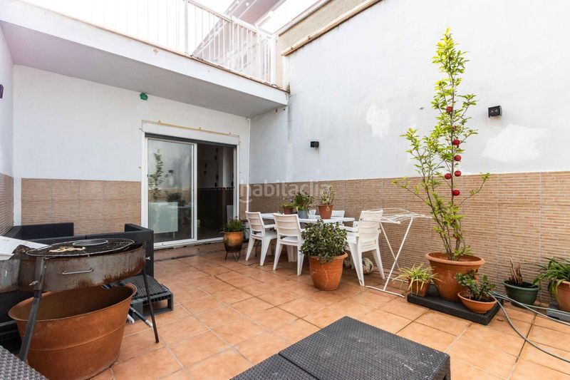 Foto 8865a842-6d7a-441c-a717-07b977b8148b. Casa adossada amb calefacció a Creu de Barberà Sabadell