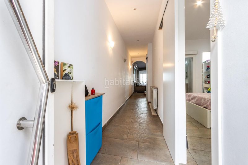 Foto a2589b2c-d7e1-427a-b08d-c8858657b9d1. Casa adossada amb calefacció a Creu de Barberà Sabadell