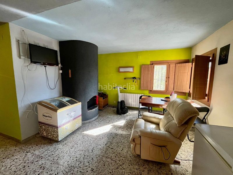 Foto 8c547215-e123-4bf0-b60d-6ef222aab14a. Casa amb calefacció aparcament a Can Vinyals Esparreguera