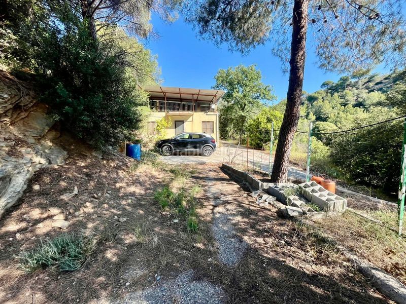 Foto c3af3d87-e382-400c-9e87-a3776323f454. Casa amb calefacció aparcament a Can Vinyals Esparreguera