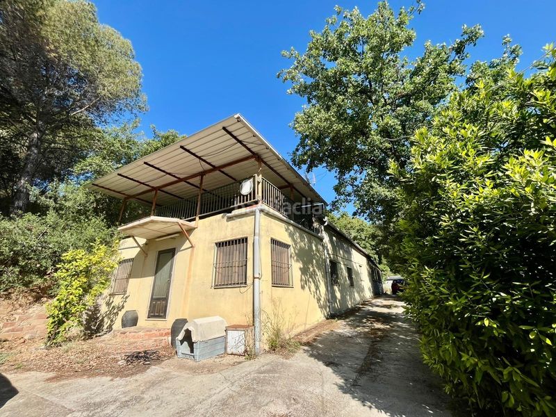 Foto c9e53eb6-50f8-4184-98e5-e2edc8be886b. Casa amb calefacció aparcament a Can Vinyals Esparreguera