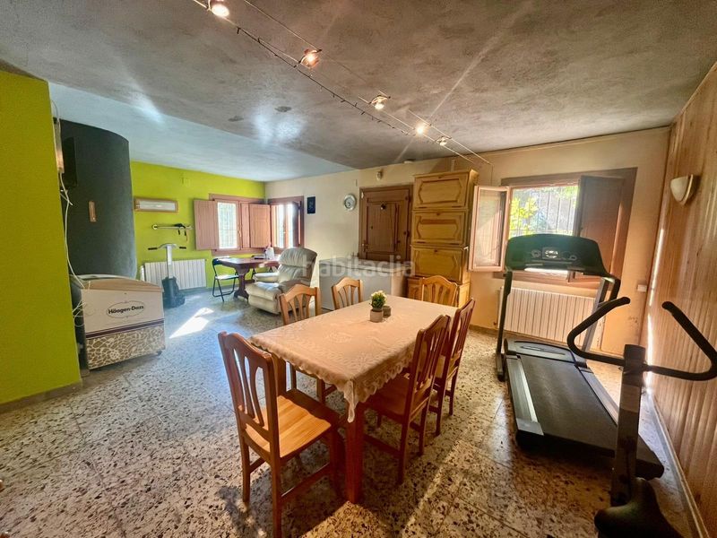 Foto fe45e969-7b43-4bd1-b84e-537744070735. Casa amb calefacció aparcament a Can Vinyals Esparreguera