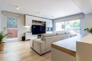 Casa adossada a Can Casablanques. Espléndido adosado reformado en sant quirze del vallès
