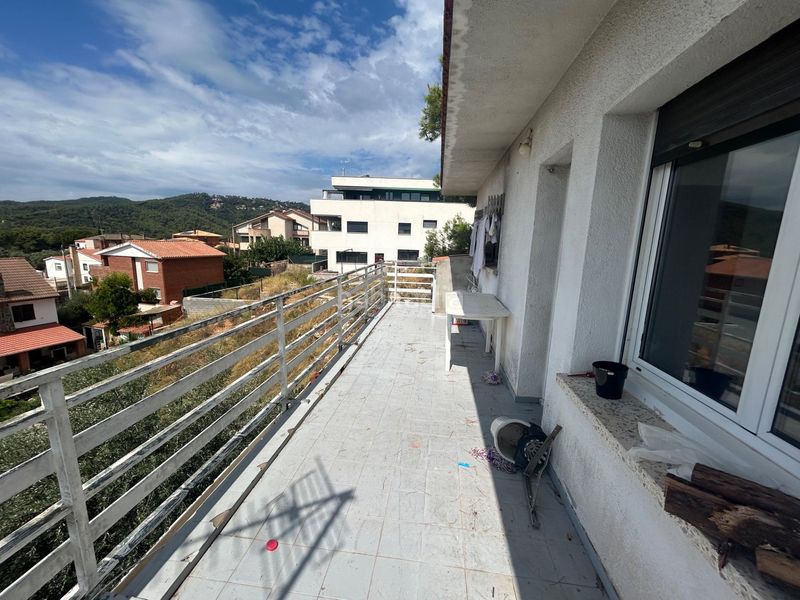 Foto d2611265-2989-4a97-871e-5f121d8186f5. Casa amb calefacció a Airesol Castellar del Vallès