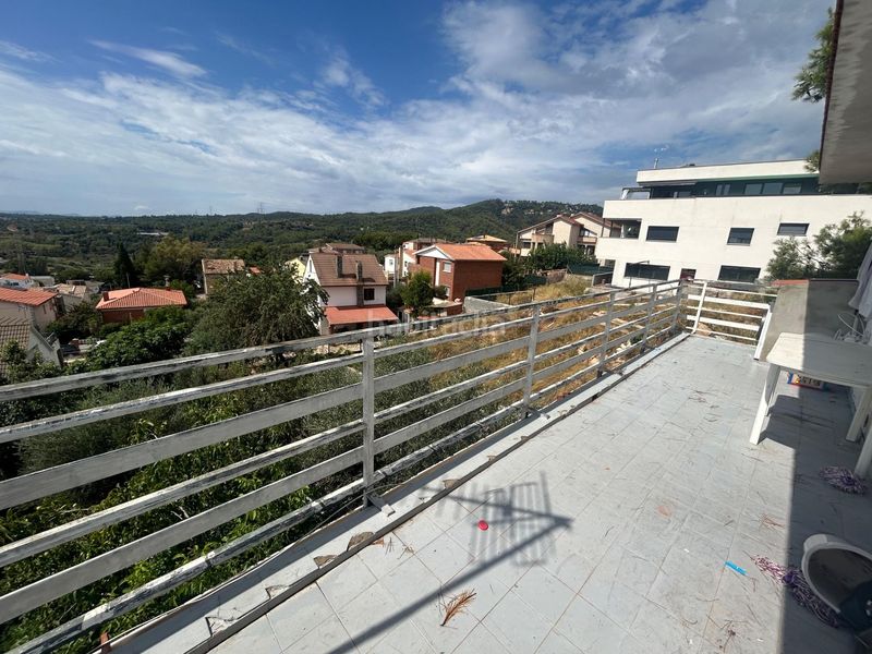 Foto d8c98c31-1ef9-4fb0-8dae-426f210acef8. Casa amb calefacció a Airesol Castellar del Vallès