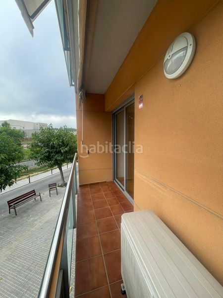 Foto af9f2ed9-53e7-4d2f-afcb-b86f4acc4e73. Pis amb calefacció aparcament a Zona Industrial Rubí