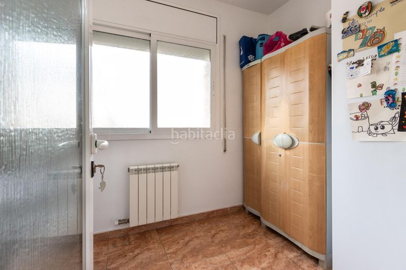 Foto c36d337d-97ee-436b-9542-5b696a39df3e. Xalet amb calefacció aparcament a Castellnou-Can Mir-Can Solà Rubí
