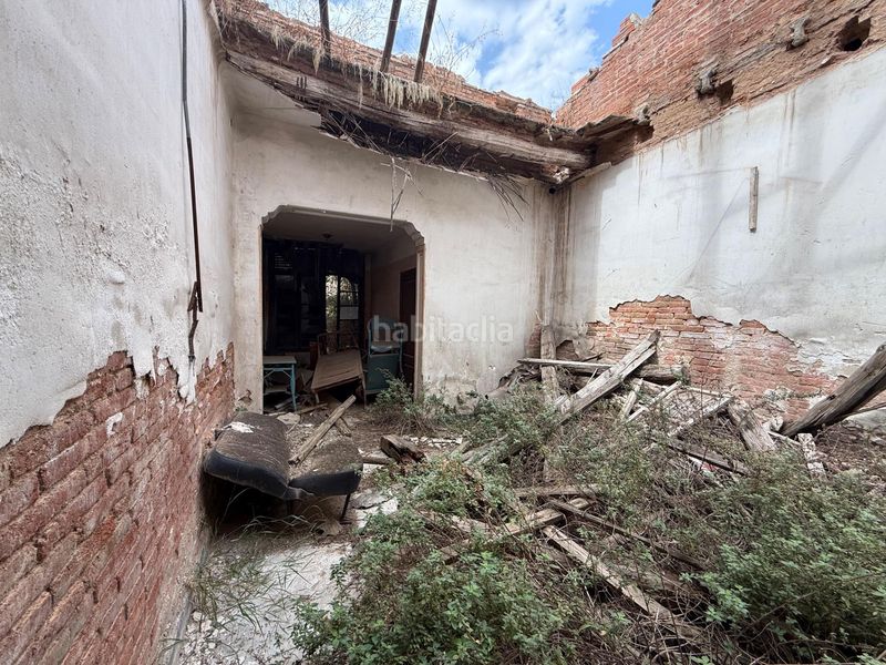 Foto a65fe15a-9d08-46f3-acbd-dcf6c259c6ff. Casa adossada a Centre Sabadell