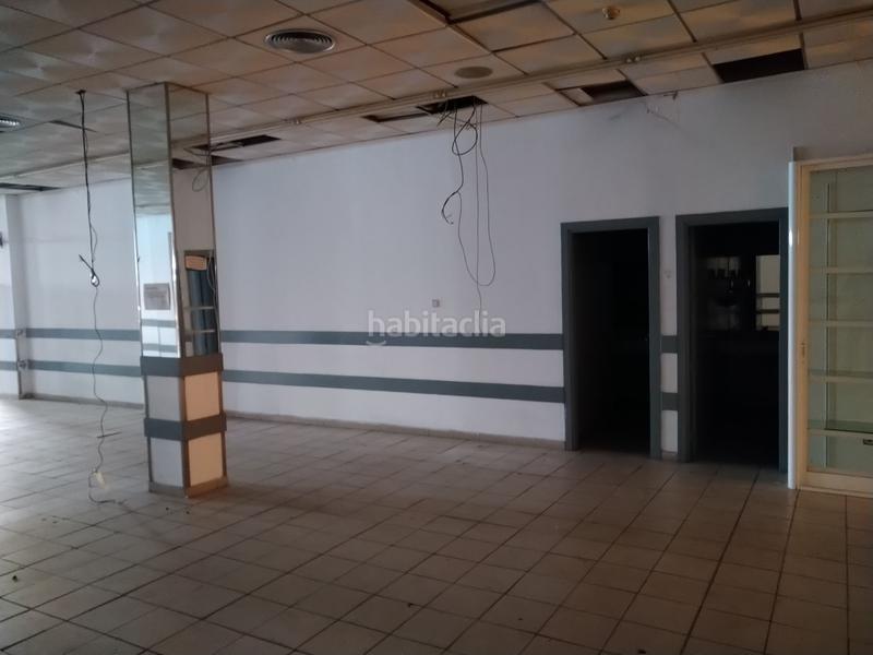 Foto 110a69b7-9c70-41f8-b32e-d7f312cfba4e. Local commercial dans Juan de la Cierva Getafe