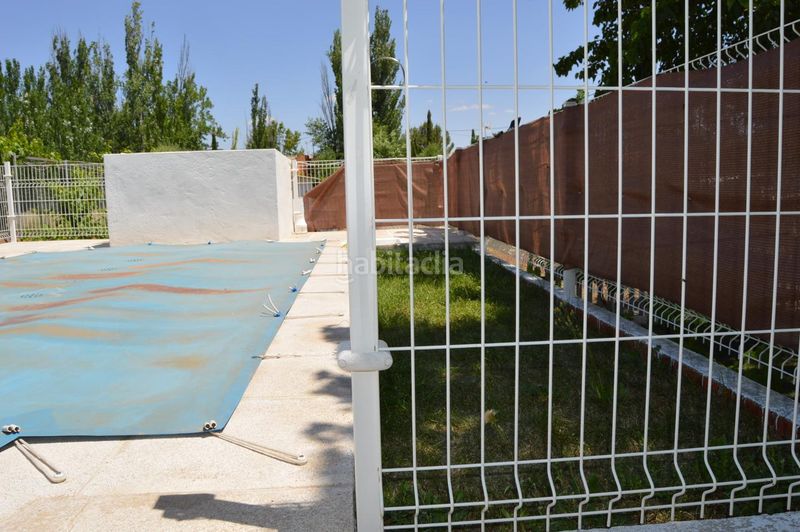 Foto 017a35e5-a181-48ba-a0fb-acb8a59e2ab7. Casa amb piscina a Tarancón