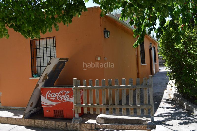 Foto 92d4ee76-bf68-482e-ba65-e0d72c392408. Casa amb piscina a Tarancón