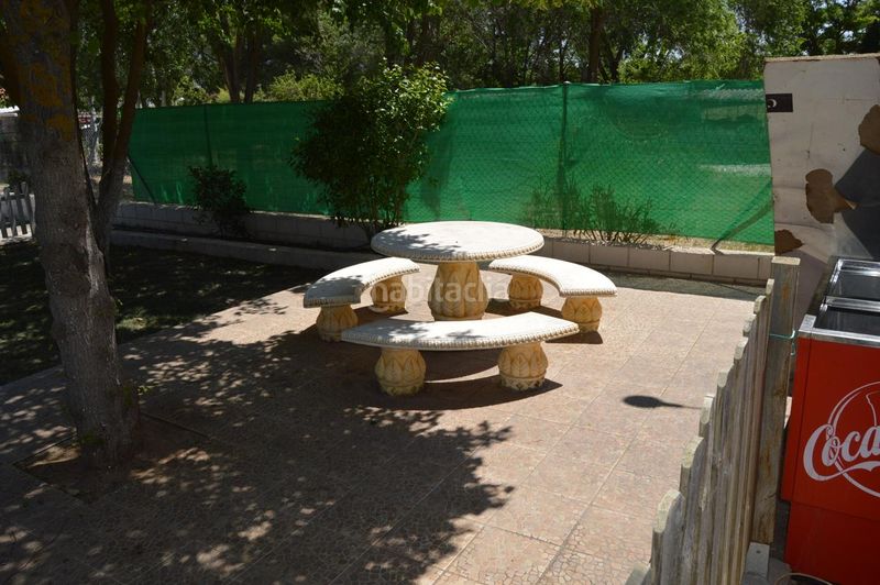 Foto cc6d251b-5605-4a13-ac4e-49a512bb1f8d. Casa amb piscina a Tarancón
