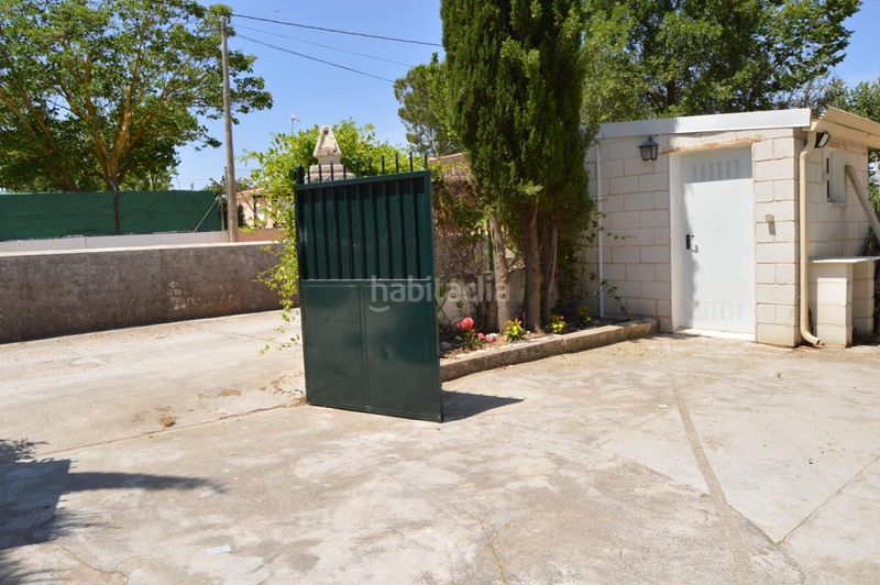 Foto d5ea8f29-7cd3-4cde-a329-552e2164b0ab. Casa amb piscina a Tarancón