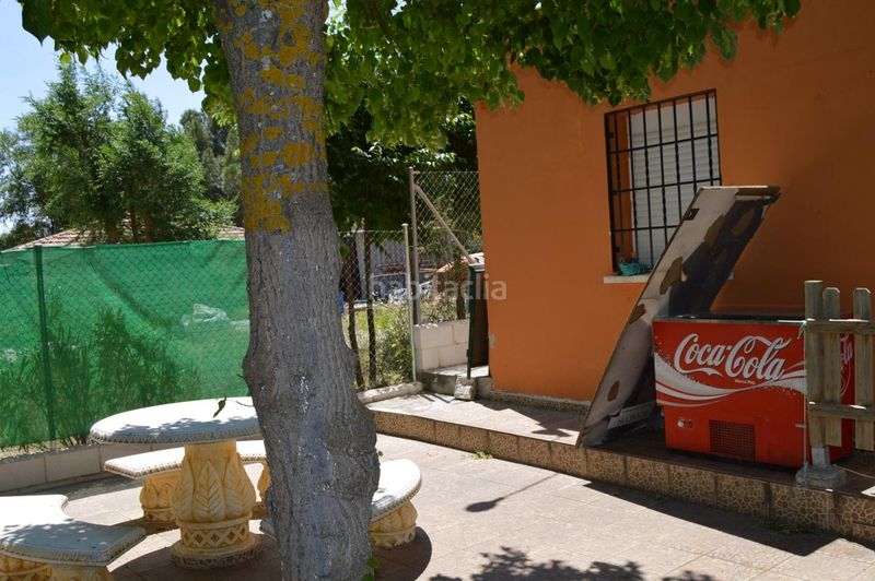 Foto e2467e40-da2d-4c8a-976d-3c122d1e7923. Casa amb piscina a Tarancón