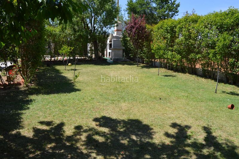 Foto ea23213c-c9a8-4082-ac2a-6e04a7a49f13. Casa amb piscina a Tarancón
