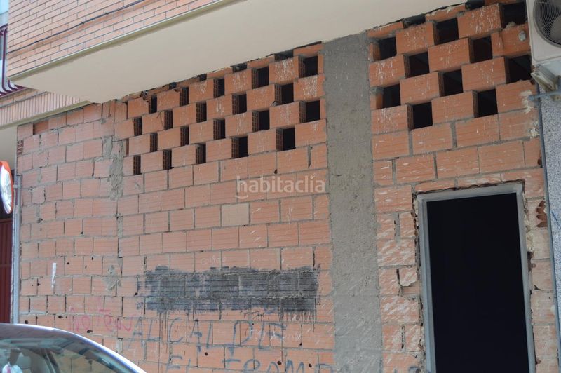 Foto bca59031-b38d-4916-8e38-9f81bc91bc64. Local comercial a Tarancón