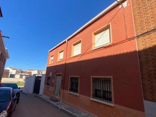 Casa  Melchor cano. Casa  chalet en calle melchor cano, fuente de pedro naharro