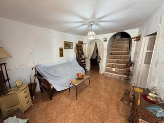 Haus  Angustias. Casa  chalet en calle angustias, 10, ucl�s
