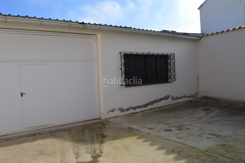 Foto 60fc0922-f490-4d87-bd51-ee22e648ec73. Casa amb calefacció aparcament a Torrubia del Campo