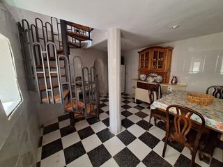 Haus  Mayor. Casa  chalet en calle mayor, barajas de melo