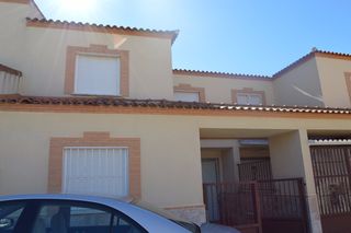 Reihenhaus in Horcajo de Santiago