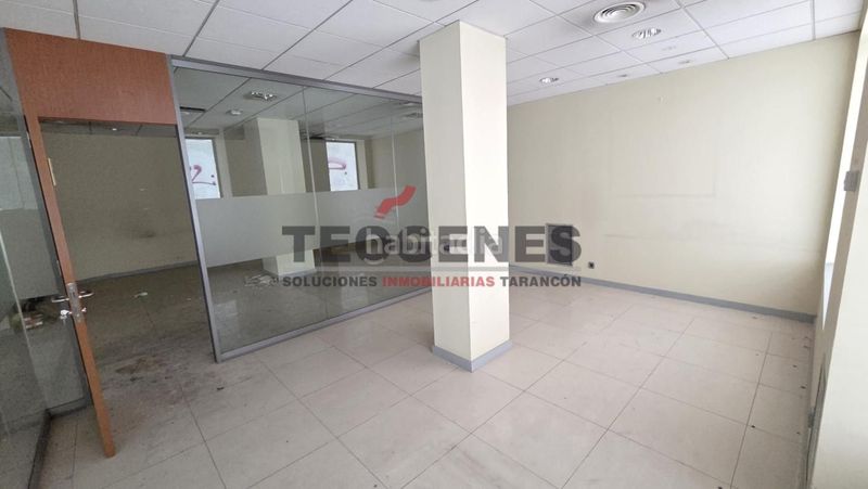 Foto 134fb912-9c70-49a1-b9df-9ca1bdeeadff. Local comercial a Centro Cuenca