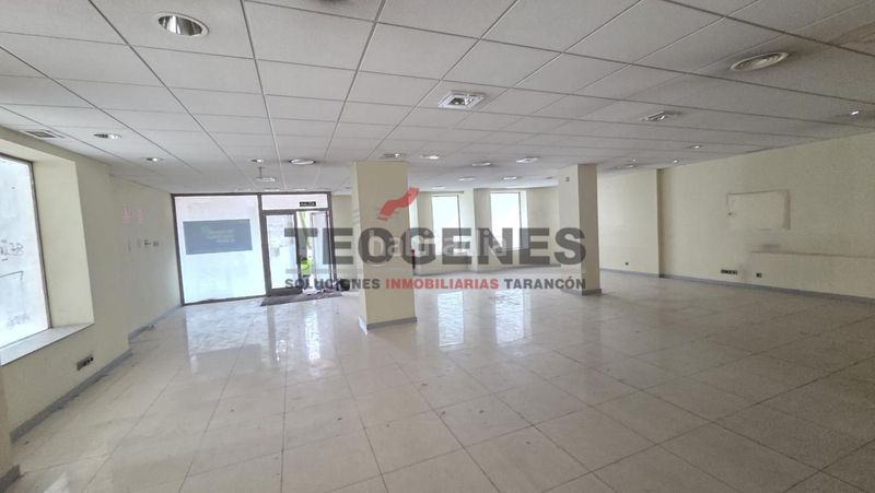 Foto 7b89e8ff-a92c-4b8a-90b5-b83877462e94. Local comercial a Centro Cuenca