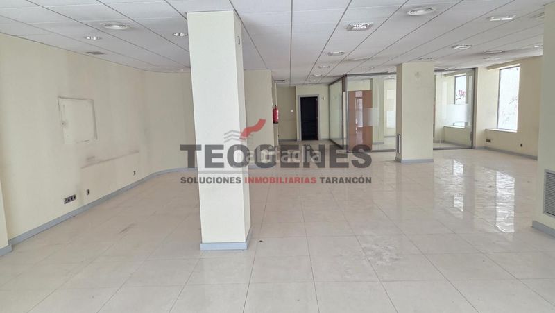 Foto 837801c0-3c66-47be-84f1-e58dbfd72d5a. Local comercial a Centro Cuenca