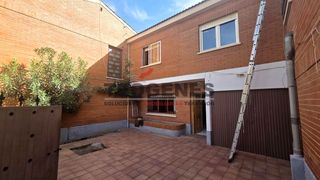 Casa  Párroco josé maría alfaro. Casa  chalet en calle párroco josé maría alfaro, tarancón