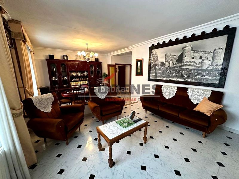 Foto e15ae1e3-ee6a-4a8c-98ab-9d7b4b4f25e8. Casa amb calefacció aparcament a Belmonte