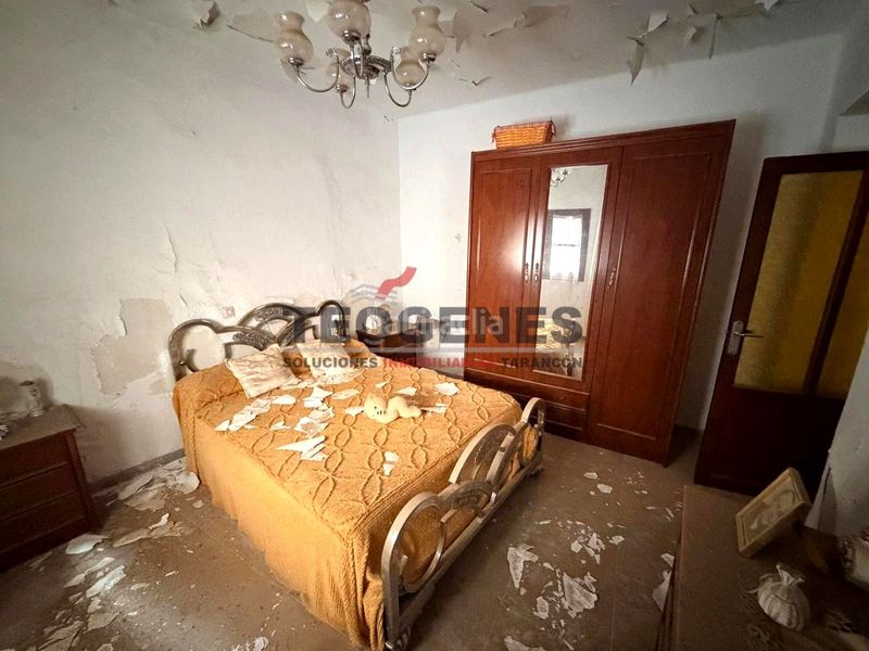 Foto 59b60cad-a110-402b-b06d-2301c85fedd2. House in Horcajo de Santiago