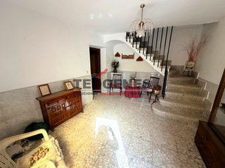 Haus  Real. Casa  chalet en calle real, horcajo de santiago
