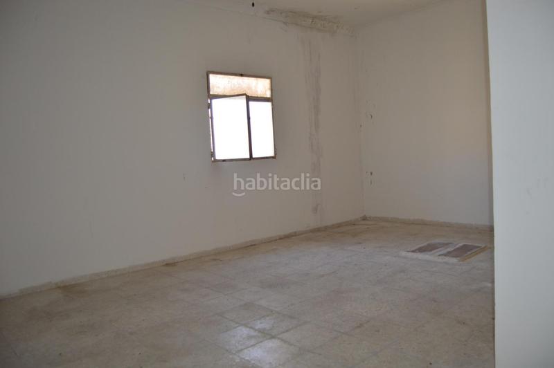 Foto e4fbbd84-1a59-41c6-a071-047fc9645c90. Local comercial a Tarancón