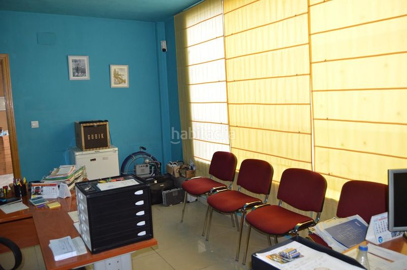 Foto a8e85e2a-c866-4fe3-9f15-d2aa61ddeb53. Local comercial a Tarancón