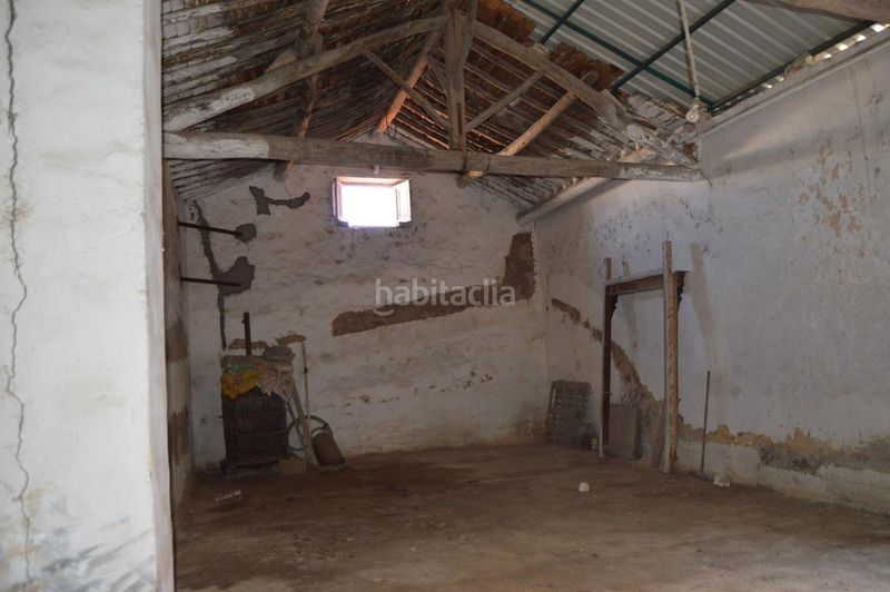 Foto 6c1b80e4-a7cf-4f4d-a339-2b5be6557a27. Nau industrial a Saelices