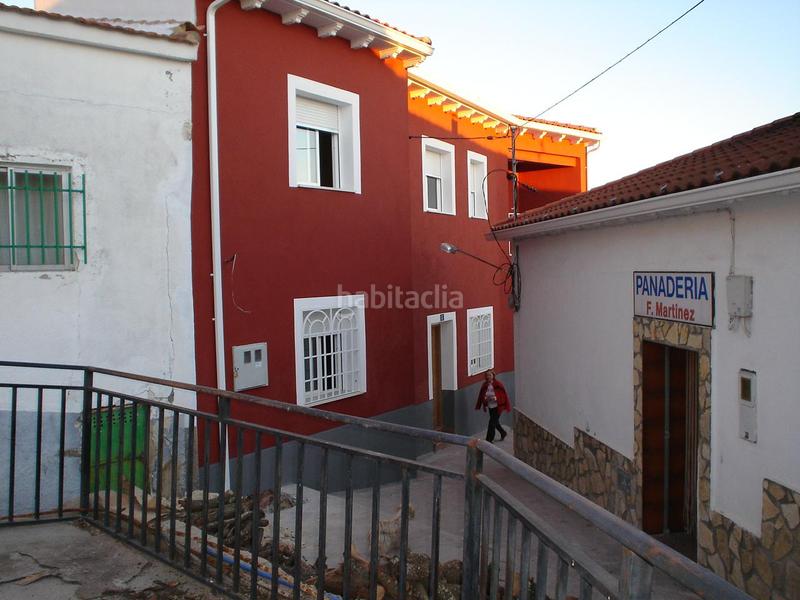 Foto 07679afe-898e-4310-9c6f-a25f9e350f17. Casa amb calefacció a Saelices